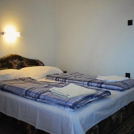 Ket Diofa Vendeghaz Hotel Felsőtárkány Exterior foto